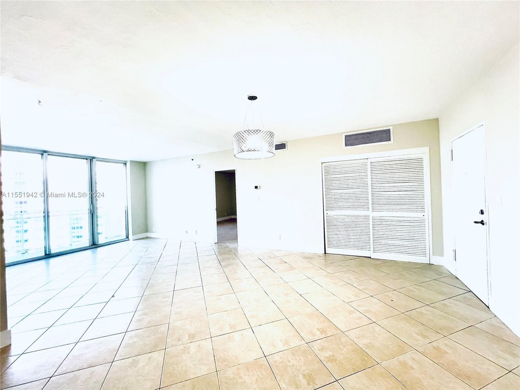 3001 S Ocean Dr - Photo 16