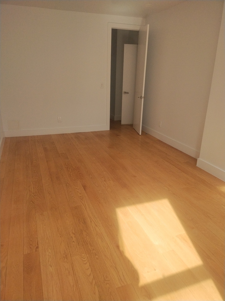 2228 1st Avenue - Photo 7