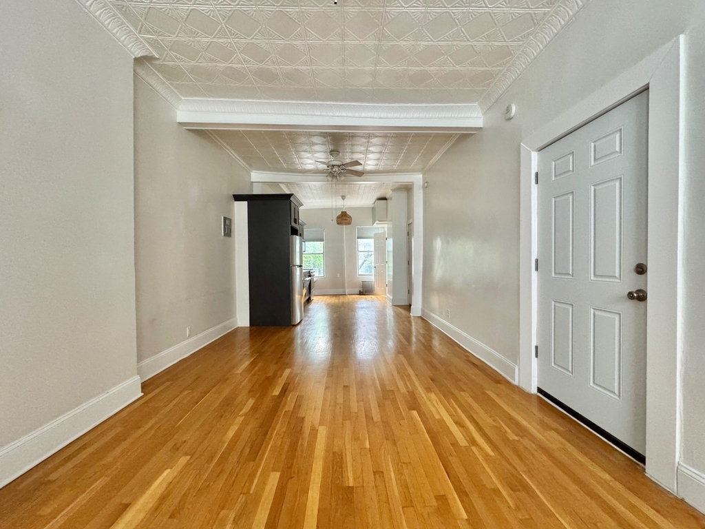 292 Van Brunt Street - Photo 5