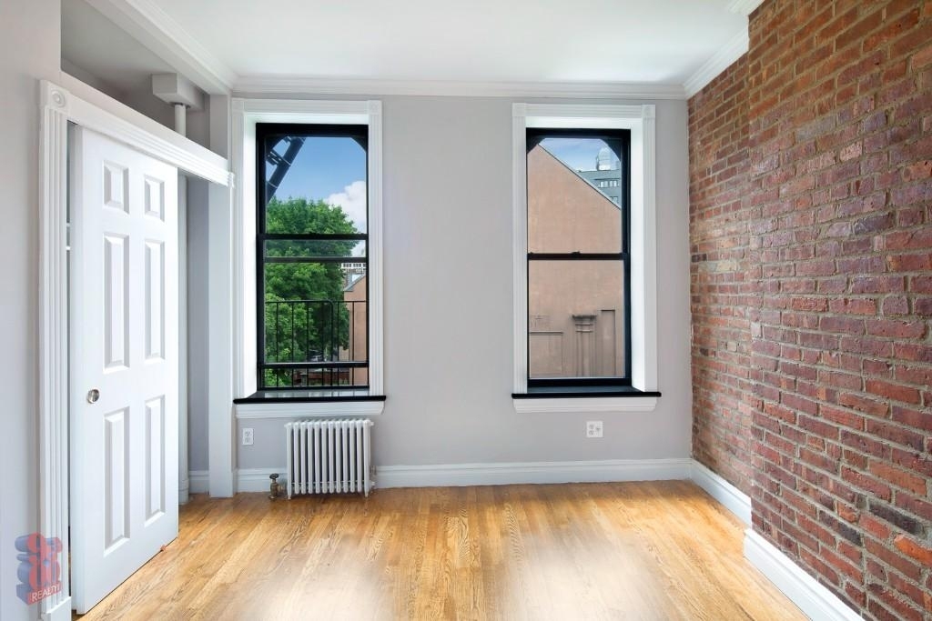 248 Mott Street - Photo 3