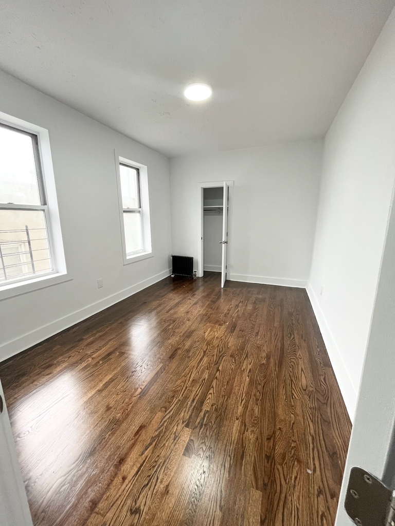 600 West 189th Street - Photo 2