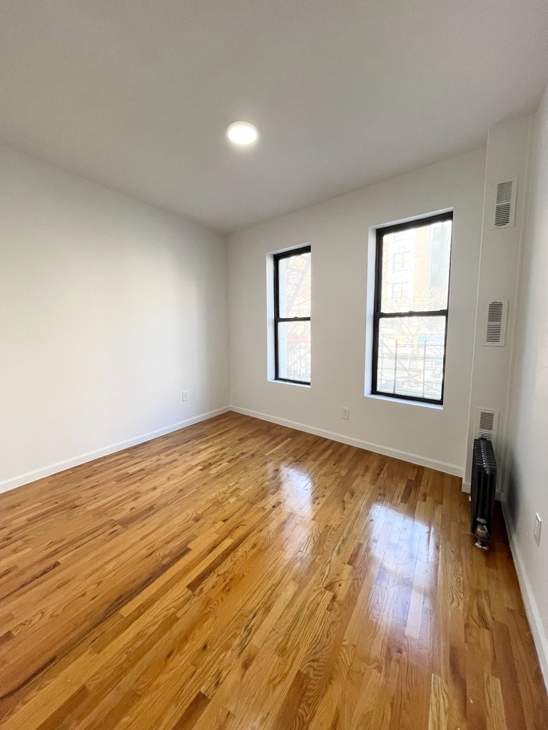 660 West 180th Street - Photo 2