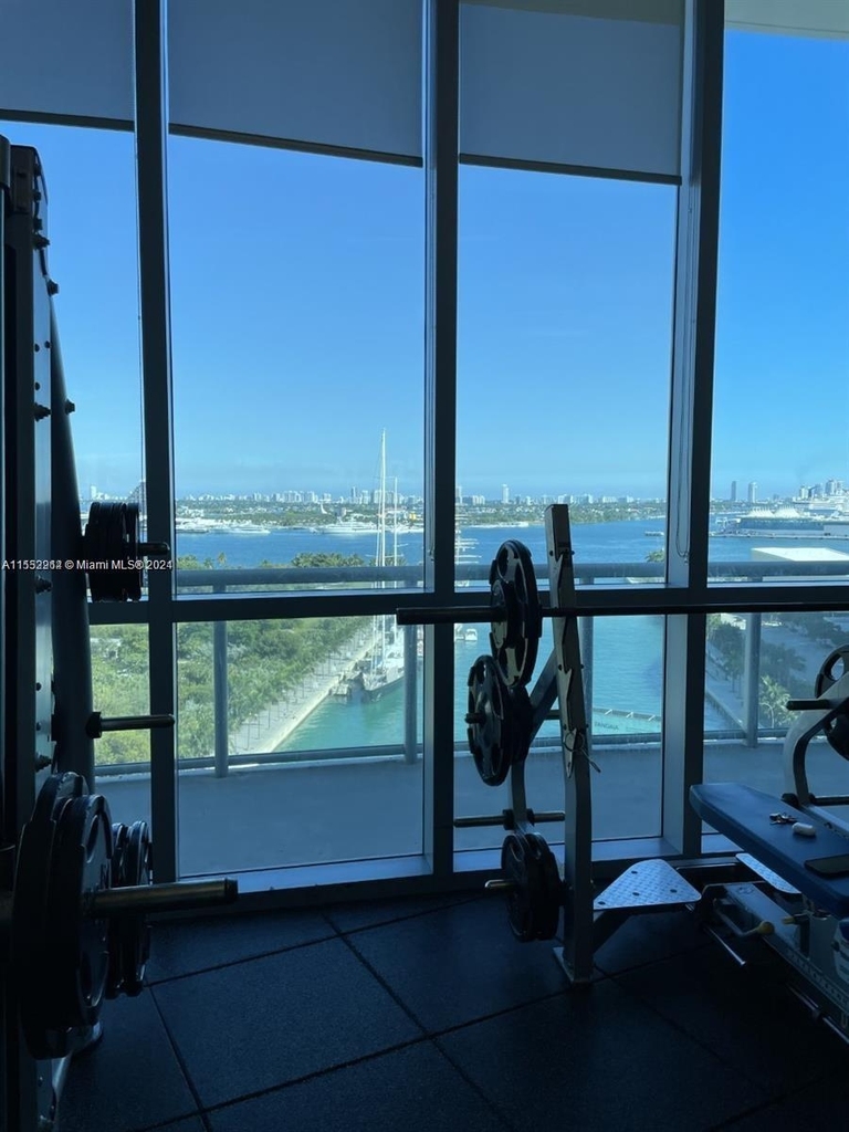 888 Biscayne Blvd - Photo 20