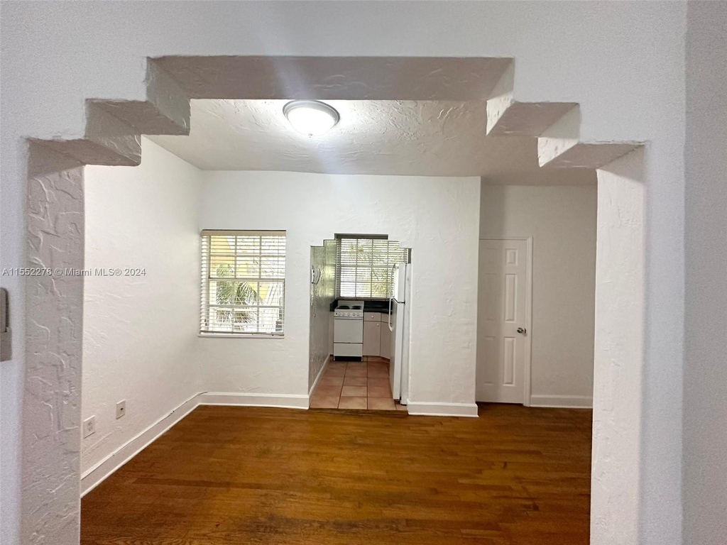 1337 Pennsylvania Av - Photo 1