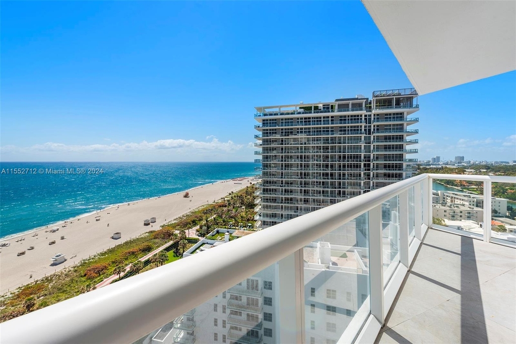 3801 Collins Ave - Photo 6