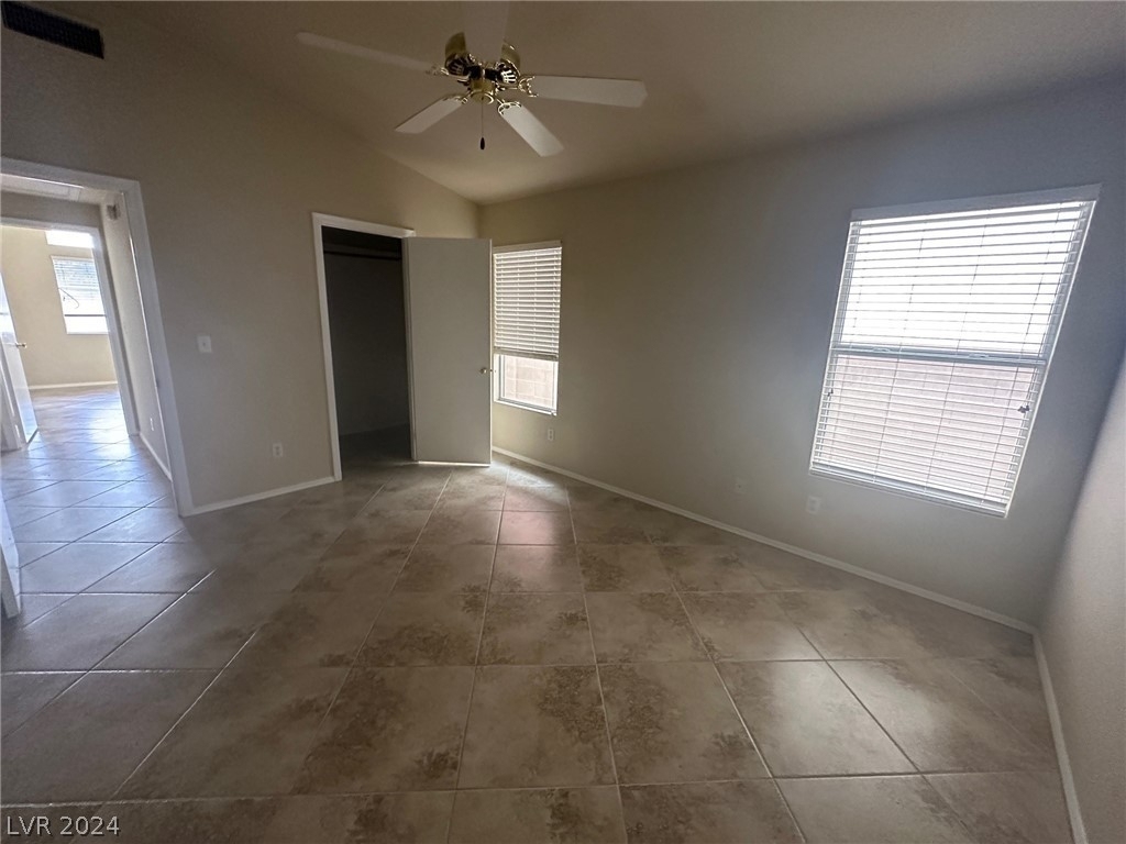 6960 Country Day Lane - Photo 8