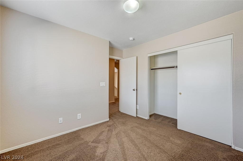 8416 Twinkling Topaz Avenue - Photo 27