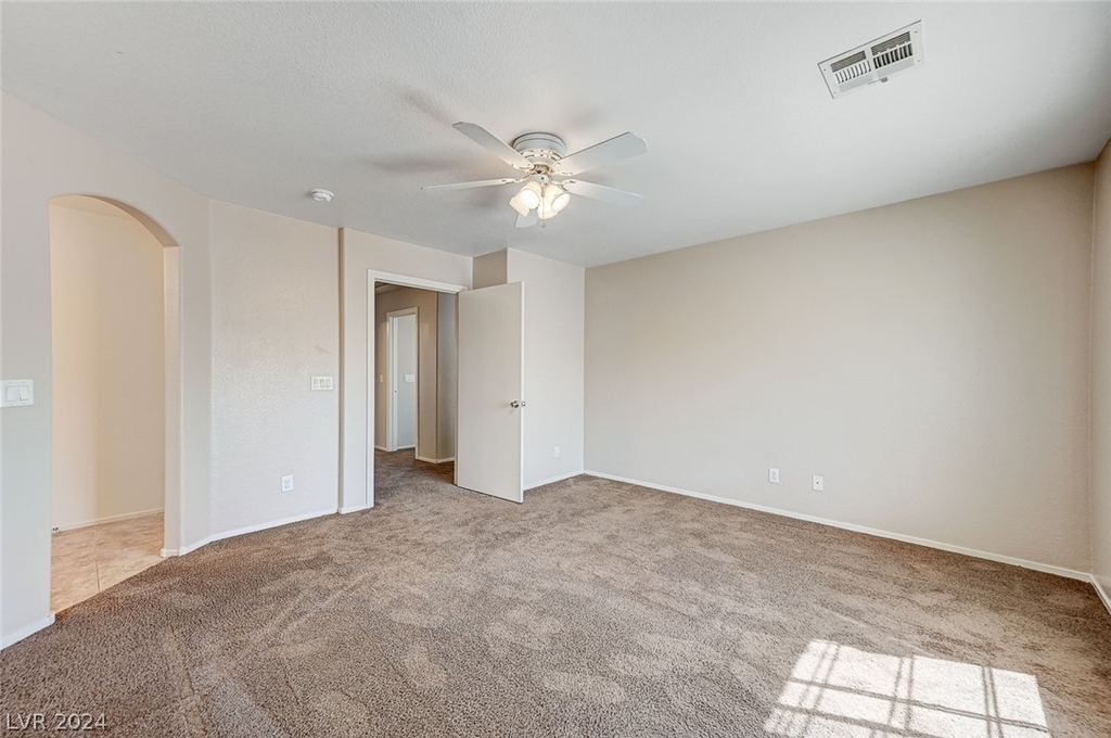 8416 Twinkling Topaz Avenue - Photo 17