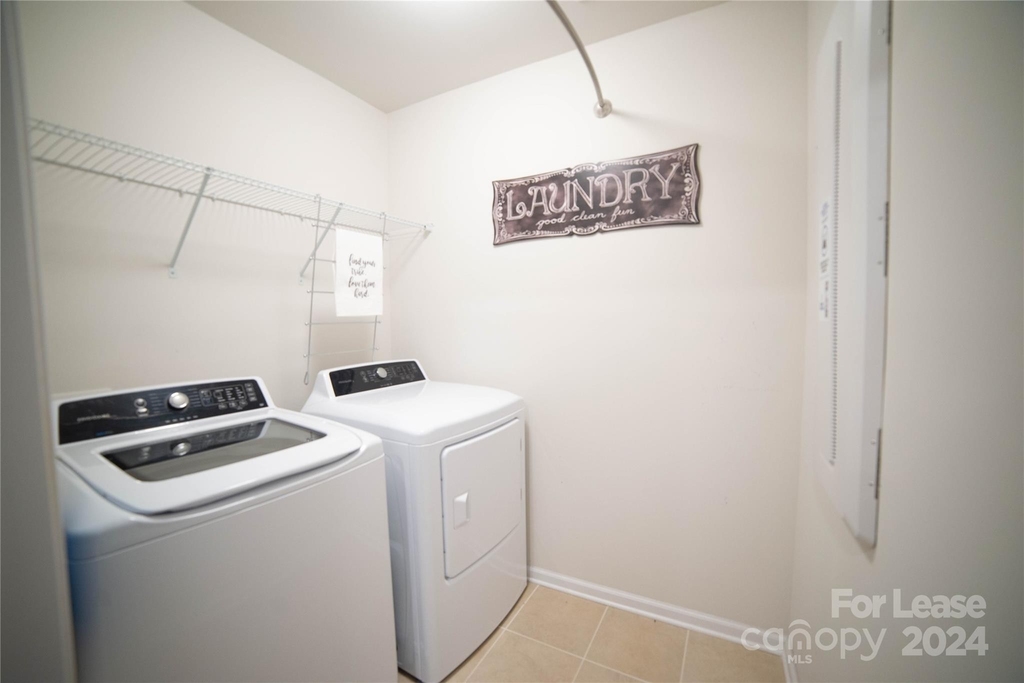 289 Ascot Run Way - Photo 8