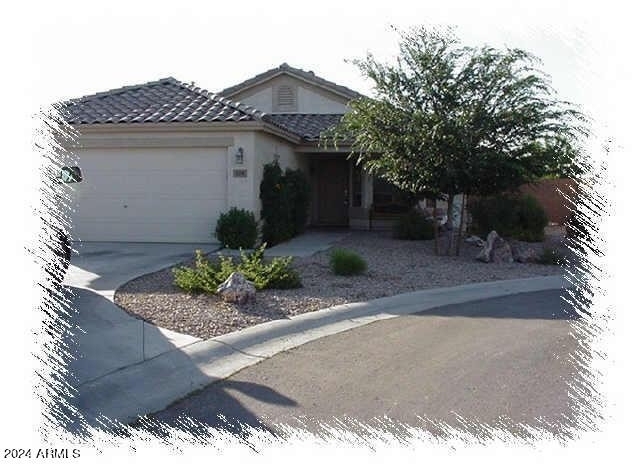 104 E Desert Bell Way - Photo 0