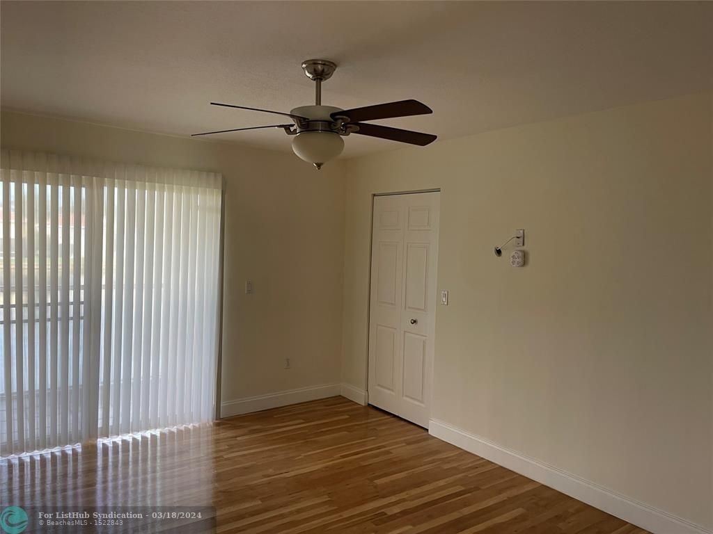 1724 Royal Palm Way - Photo 23