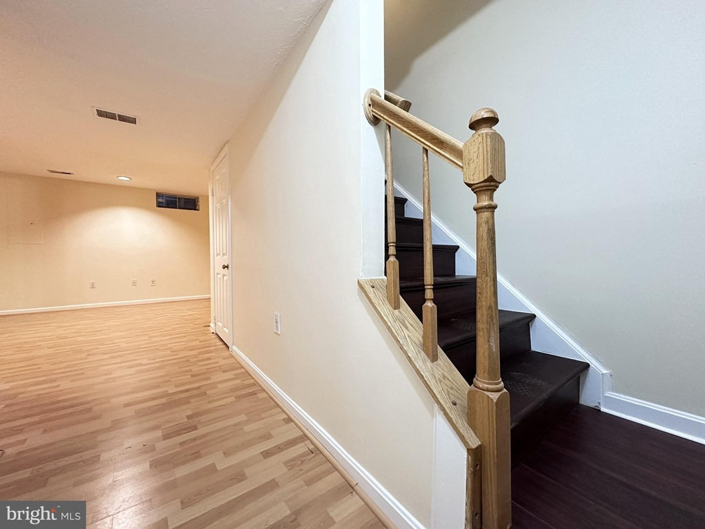 6715 Cub Run Court - Photo 19