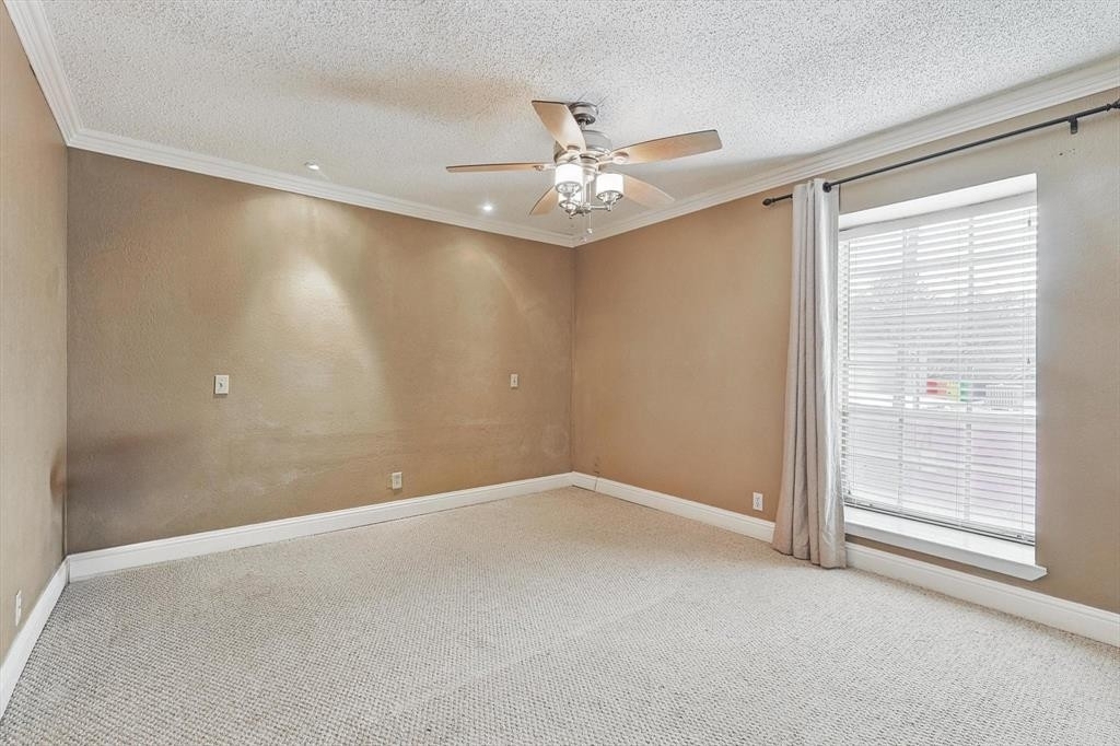 5325 Fleetwood Oaks Avenue - Photo 13