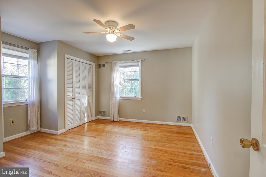 5600 Beam Court - Photo 23