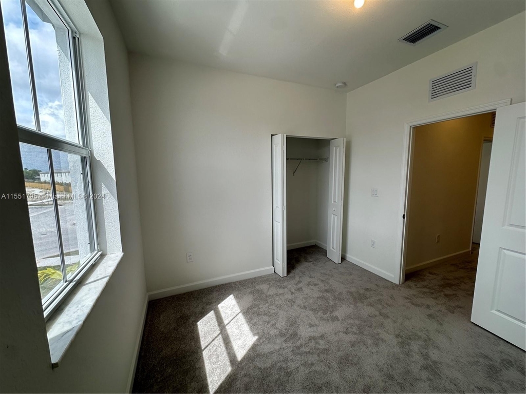 29229 Sw 162nd Ct - Photo 17