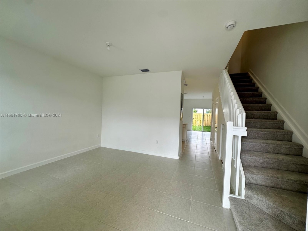 29229 Sw 162nd Ct - Photo 2