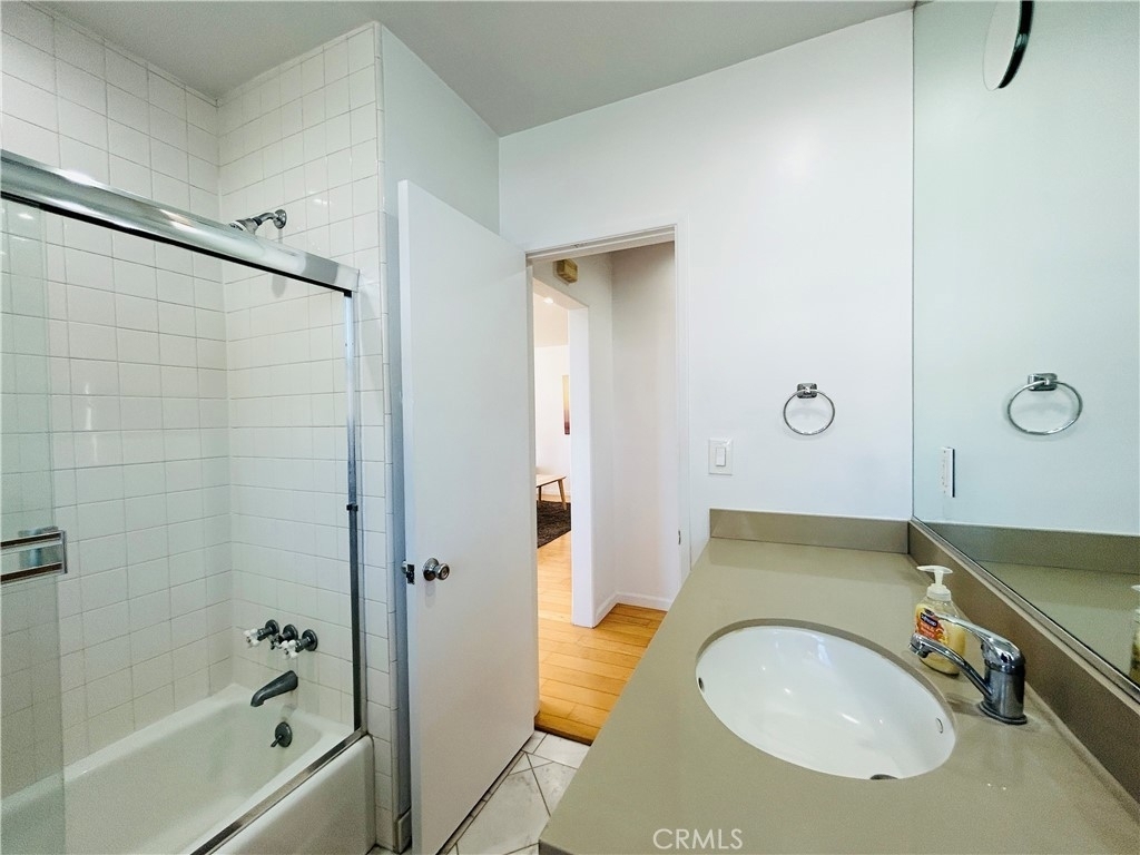 1114 6th Street - Photo 12