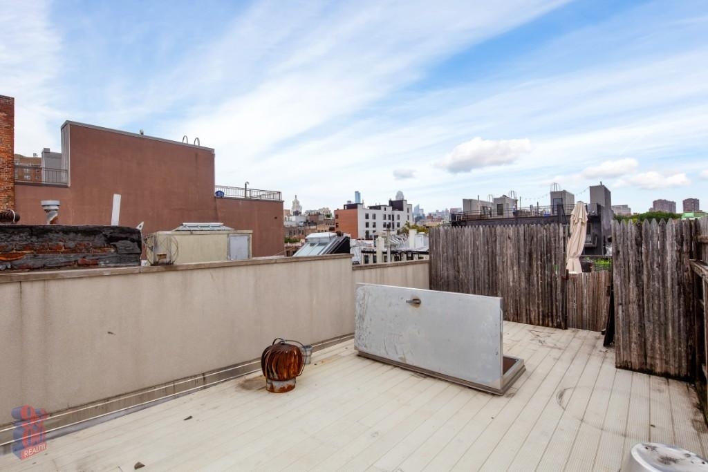 521 East 5th Street, Unit 4C - Photo 3