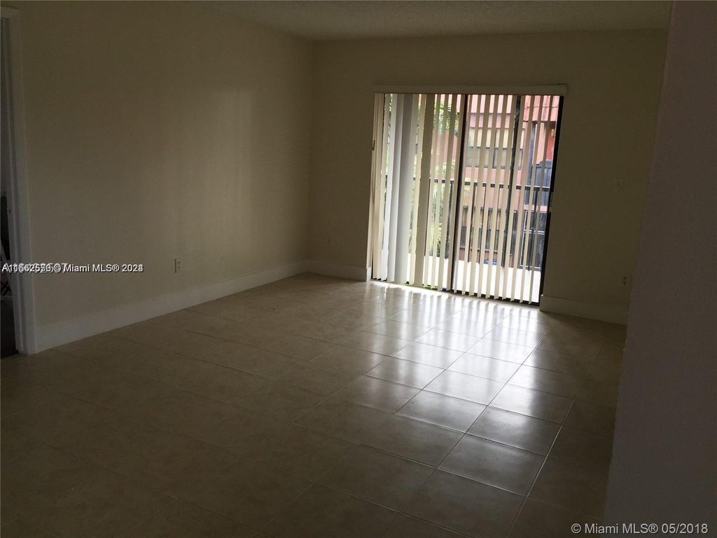 6540 W 27th Ct - Photo 7