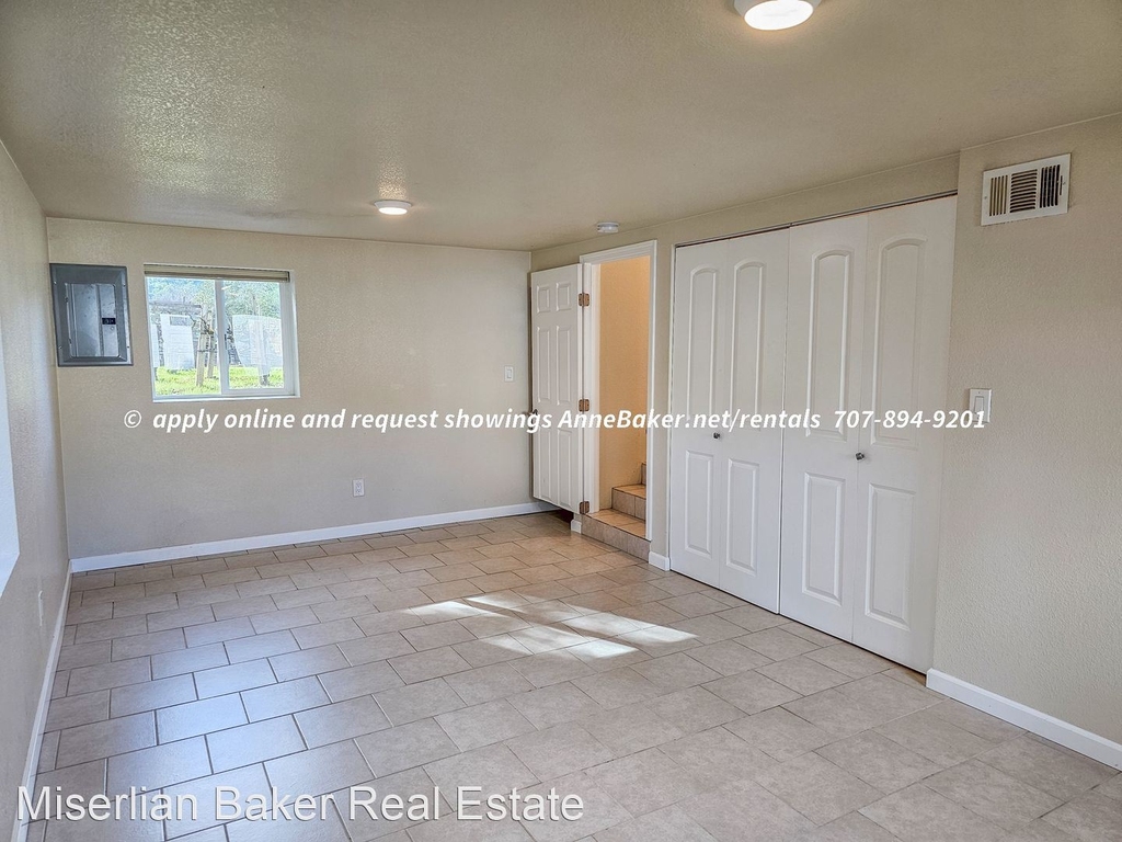 590 S Cloverdale Blvd - Photo 14