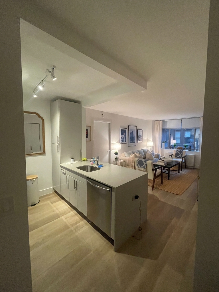 200 West 26th Street - Photo 1