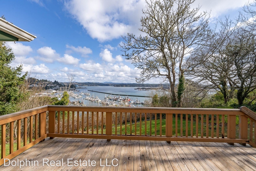 377 Se Penter Lane - Photo 6