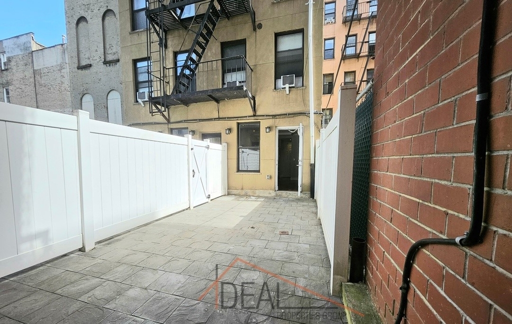 124 Ridge Street, Unit 1A - Photo 7