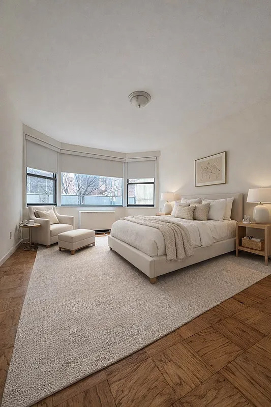 Between second and third & East 63rd Street - Photo 4