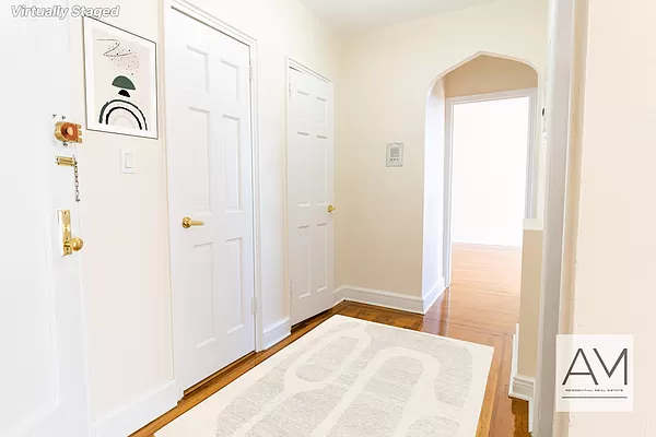 2149 east 17th Street - Photo 2