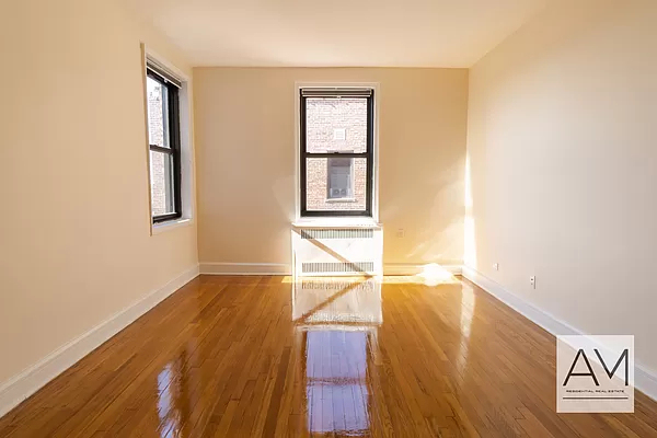 2149 east 17th Street - Photo 6