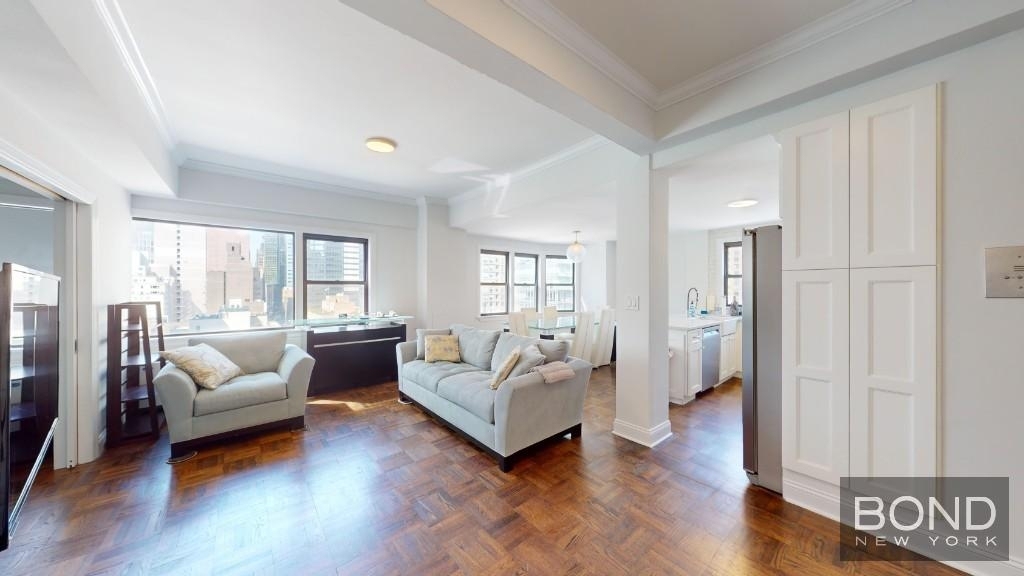 320 East 52nd Street - Photo 1