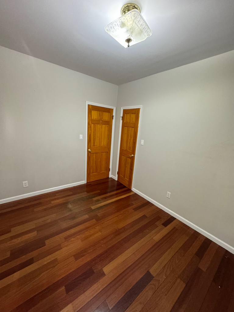 323 68th Street - Photo 2