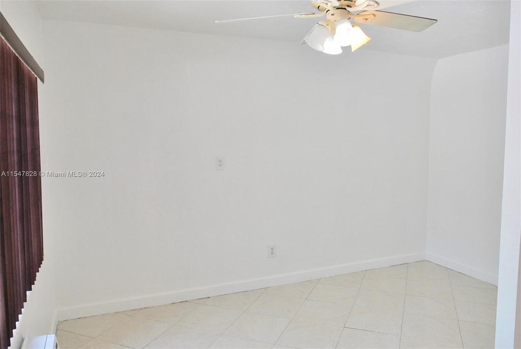 641 Espanola Way - Photo 10