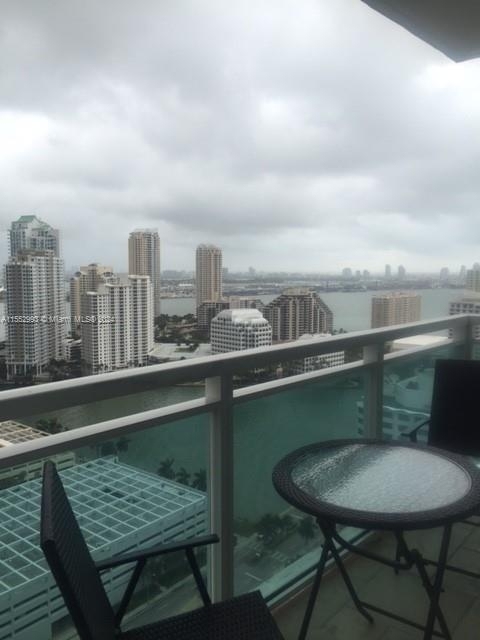 950 Brickell Bay Dr - Photo 6