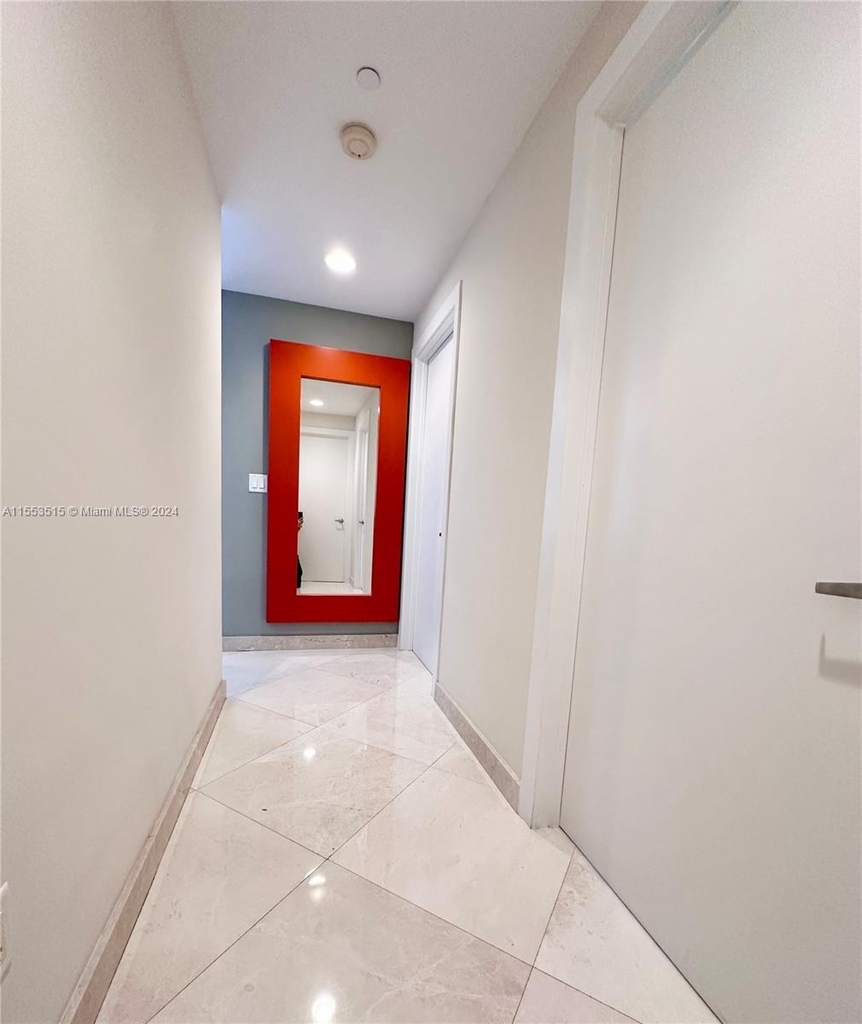 1060 Brickell Ave - Photo 15