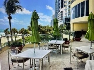17375 Collins Ave - Photo 3