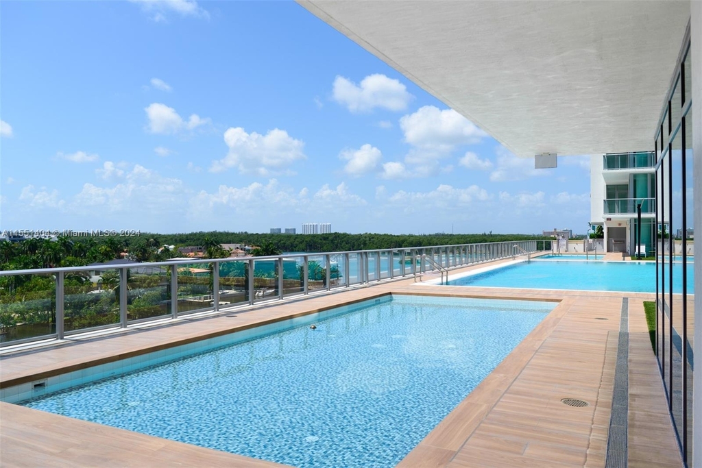 300 Sunny Isles Blvd - Photo 36