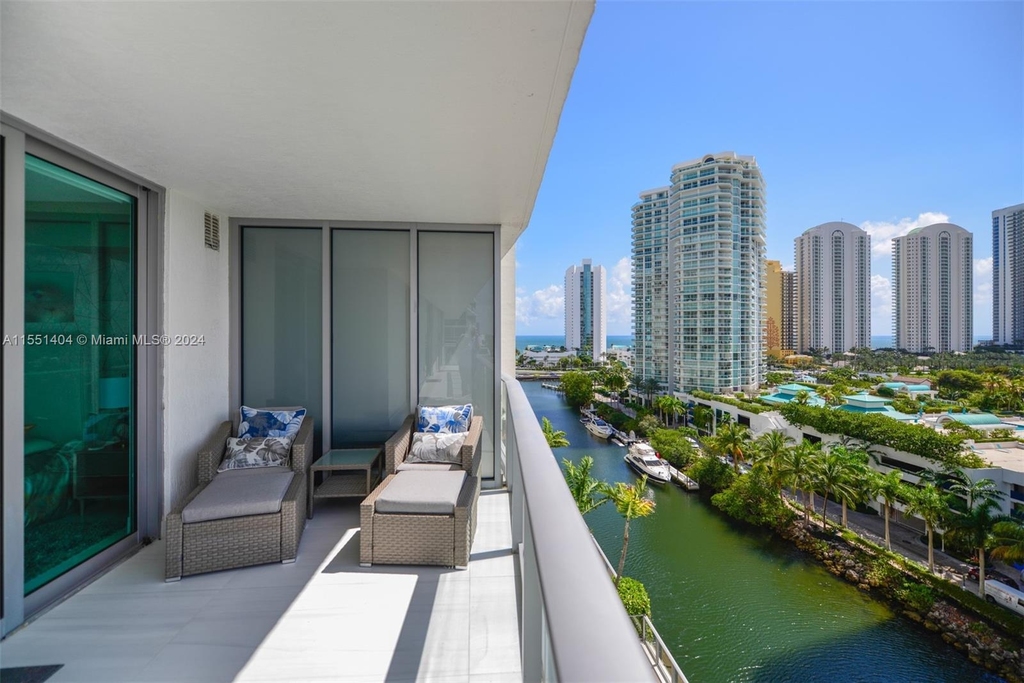 300 Sunny Isles Blvd - Photo 27