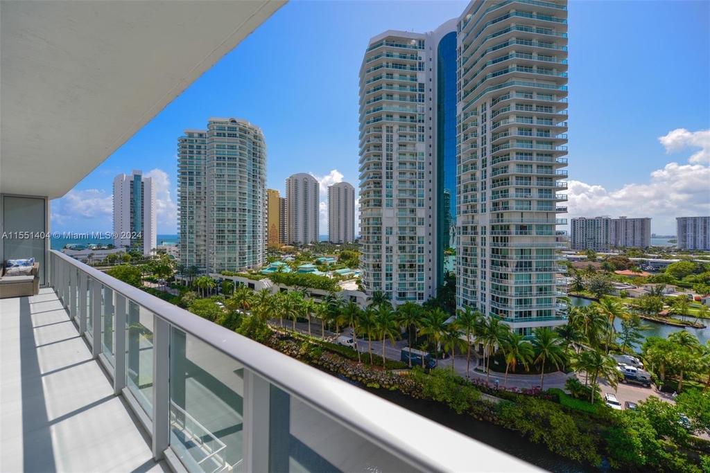 300 Sunny Isles Blvd - Photo 37