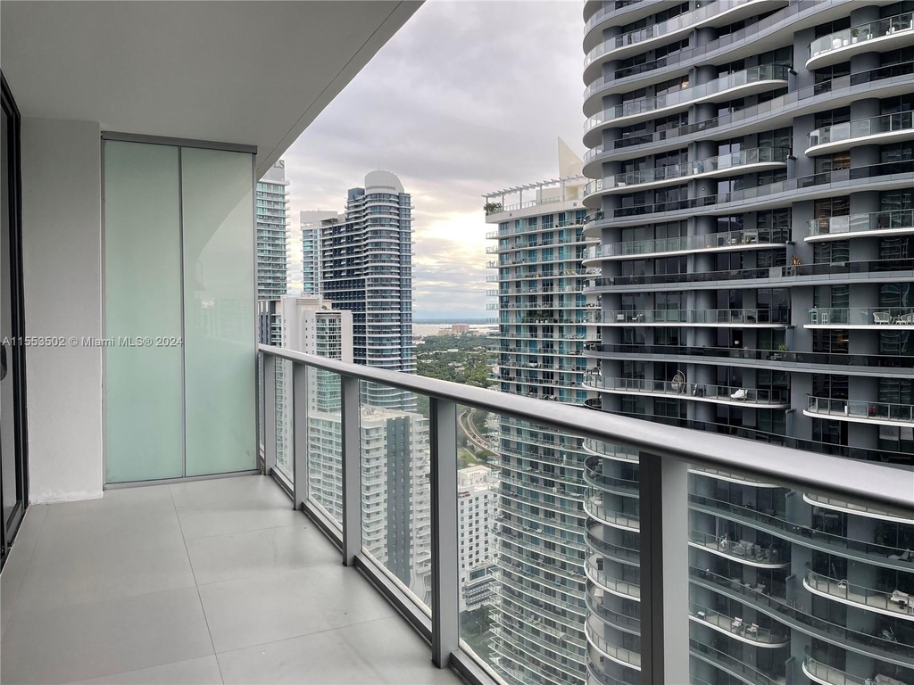 1010 Brickell Ave - Photo 2