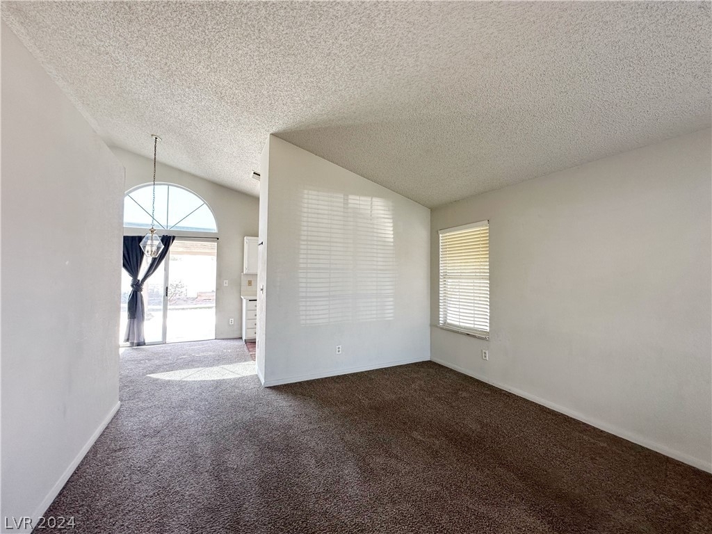 6391 Canyon Dawn Avenue - Photo 4