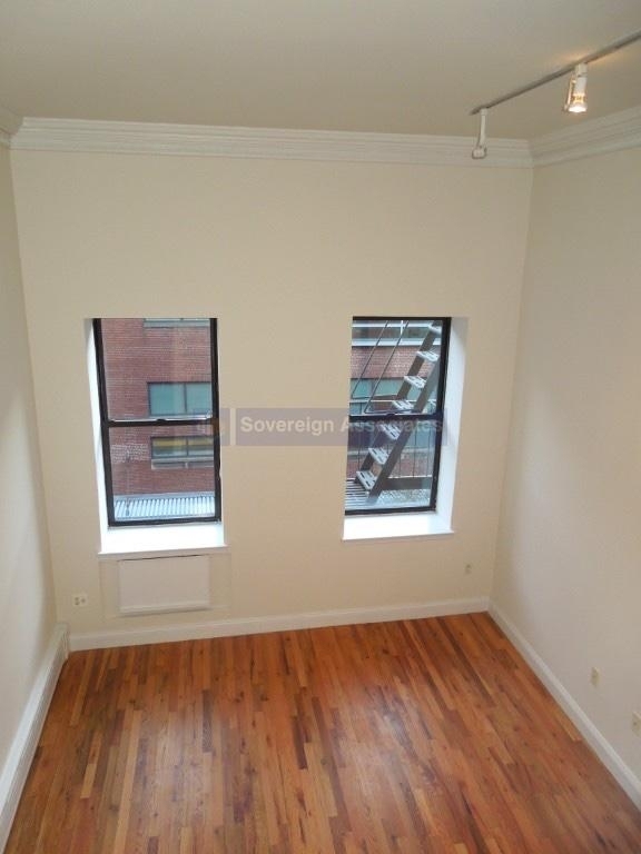 525 West 49th Street - Photo 1