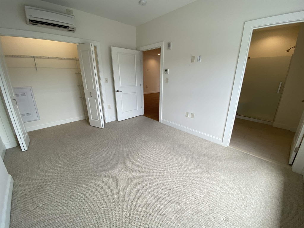 875 Elm Street - Photo 23