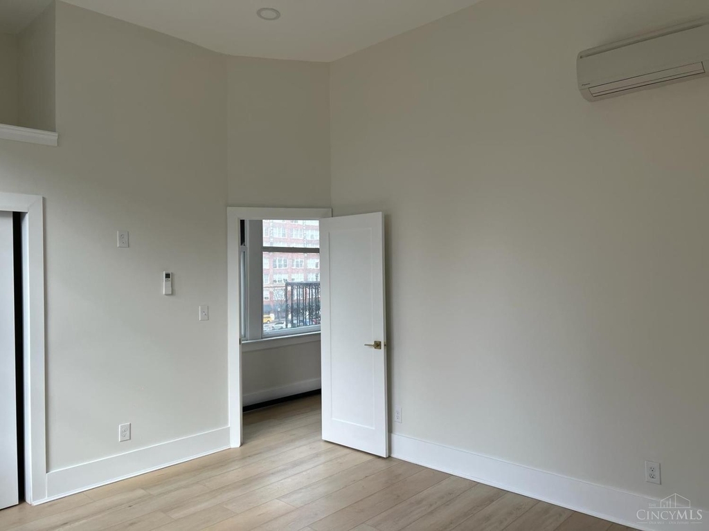 203 7th Street - Photo 16