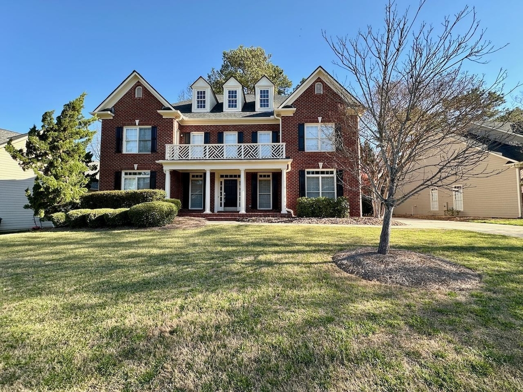 305 Birdwood Court - Photo 1