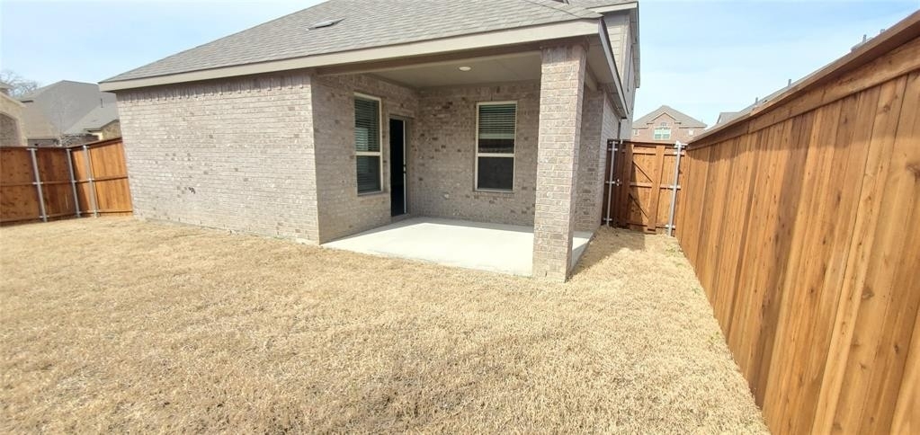 3923 Oak Creek Circle - Photo 22