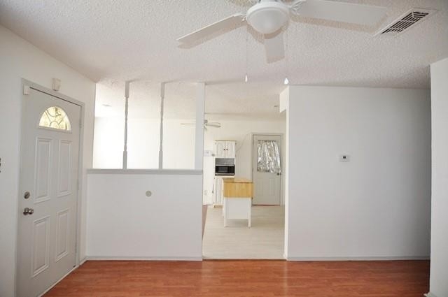 1105 Baker Street - Photo 6