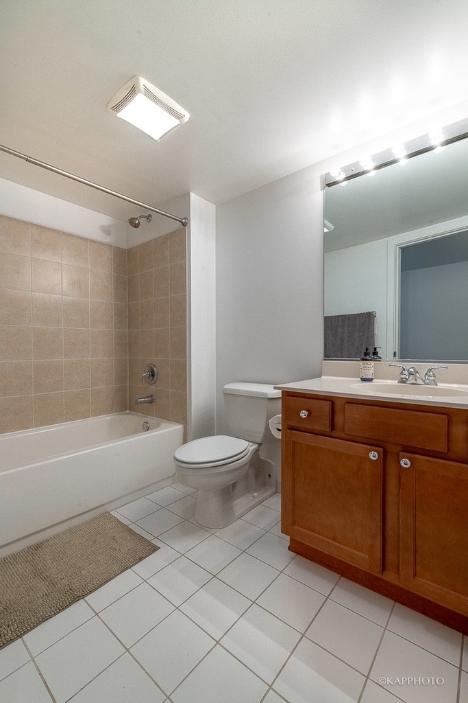 1111 W 15th Street - Photo 20