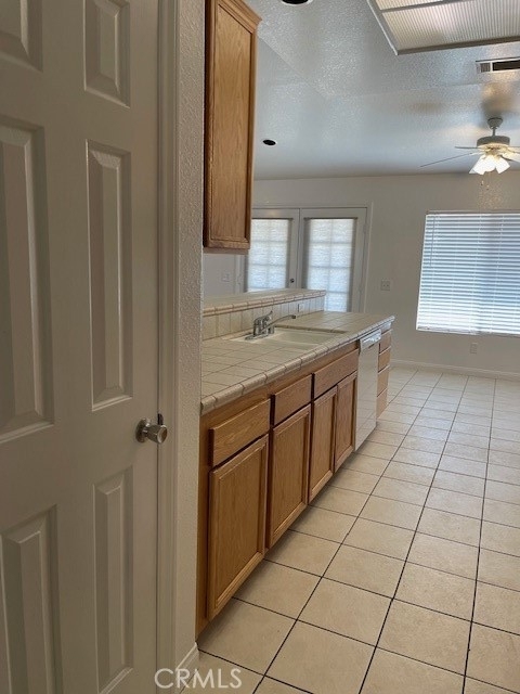 16055 Oak Creek Court - Photo 18