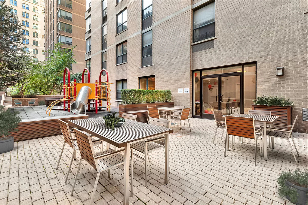 247 West 87th Street - Photo 11